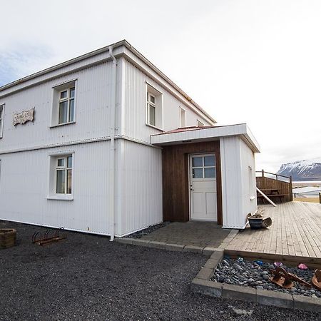 Hotel Gamla Rif à Snæfellsbær Extérieur photo